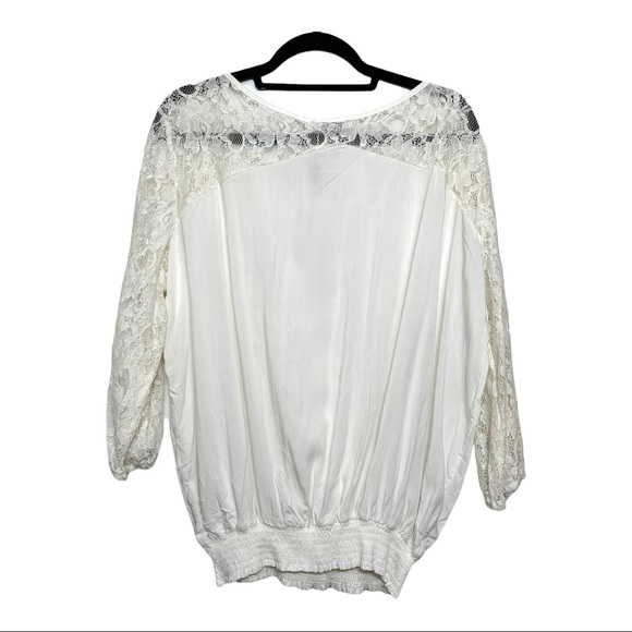 NWT Solitaire White Sheer Lace Tunic Bohemian Blouse with Stretch Waistband - Picture 2 of 4